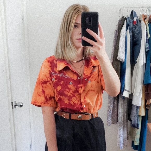 90s Short Sleeve Button Down Burnt Orange Shirt Oversized Reverse Bleached - Picture 9 of 9